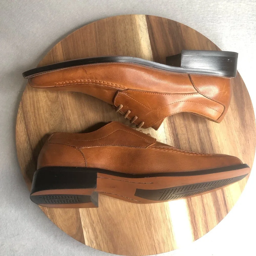 Stacy Adams Never Worn Mens Saddle Brown Lace Up Sq Toe Oxfords Size 8M 24101-03 - Picture 4 of 9